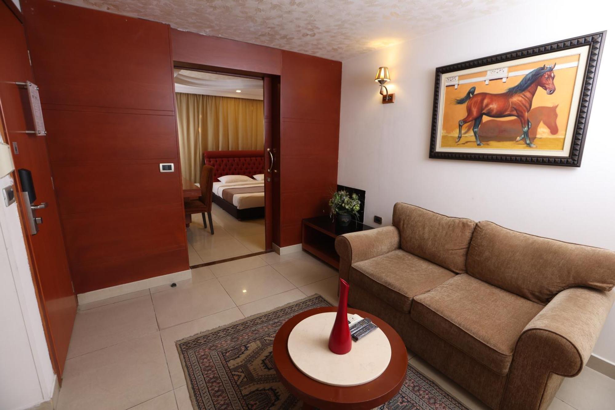 Duroy Hotel By Beverly Beirut Exterior foto